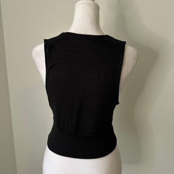 Wilfred Free black v-neck crop tank top size M - Picture 4 of 12